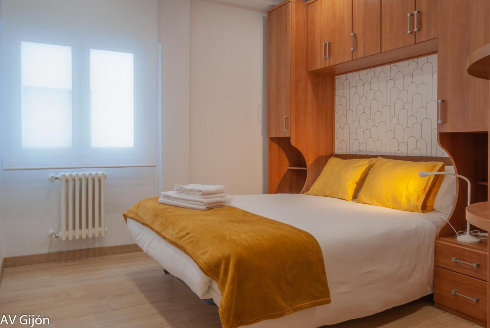 Apartment Av Palencia 3 *